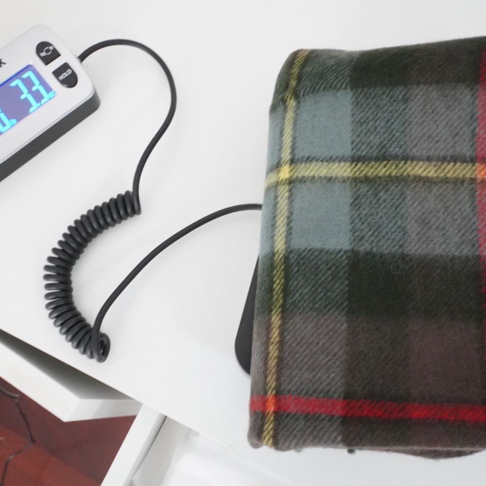 Johnstons of Elgin Tartan Plaid Scarf Mens 60x12 100% Lambswool Made In Scotland - Picture 7 of 7